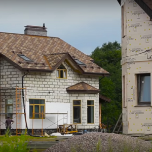 Как утеплить дом из газобетонных блоков
